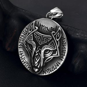 Wolf Head With Runes Pendant, Stainless Steel Vinking Runic Pendant, Wholesale Viking Jewelry Accessories