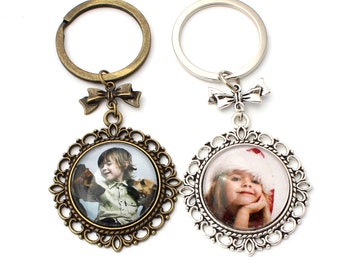 Personalisierte Foto Locket Keychain Kundengebundene Medaillon mit Fotos, Muttertagsgeschenk, Weihnachtsgeschenk, Familie Keychain