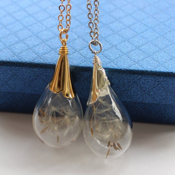 Glow in the Dark Luminous Dandelion Glass Globe Pendant Necklace Sweater Chain Glow in the Dark Luminous Dandelion Glass Globe Pendant Necklace Sweater Chain