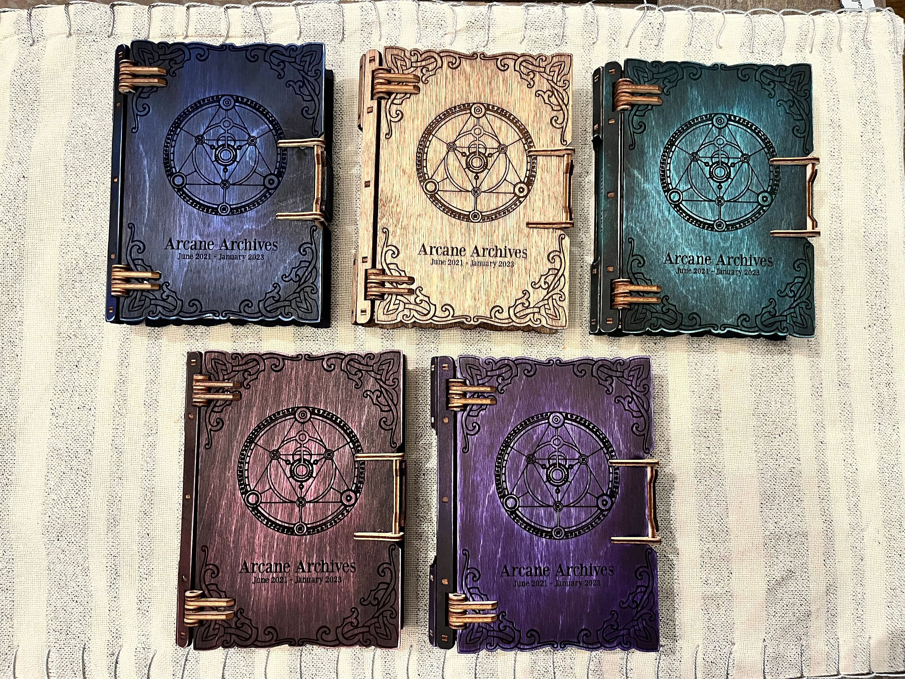 Custom DND Party Adventurer's Tome - DND Gift - DM Party Gift ~ Christmas Gift