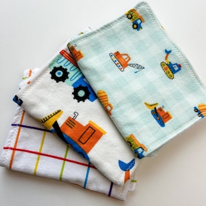 Truck Baby Gift, Boy Burp Cloth Set, Blue Burp Rag, Construction Nursery, Tractor Baby, Newborn Burp Cloth, Construction Baby Shower