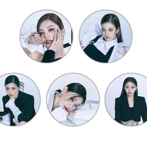 Itzy Checkmate Buttons (K-Pop Buttons)