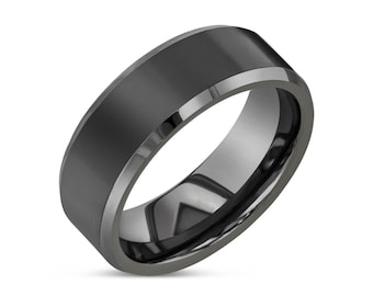 PRISTINE - Tungsten Carbide Grey Ring 8mm w/ Gunmetal Tone