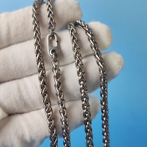 4mm Titanium Wheat Chain Necklace: Lightweight Hypoallergenic Spiga Chain