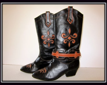 Vintage 70's Black Cowboy Boot, Western Boot, Unisex Boots, Italian Leather Boot, Black and Brown Boot, Unique Boot, Artisan Boot, Vintage