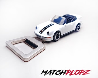 Porsche 911 Cabriolet - Abridor de botellas, modelo de coche de juguete de MATCHPLOPZ, regalo vintage retro para cumpleaños, hombre, amigo, coche blanco