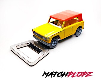 Abridor de botellas Jeep Safari, modelo de coche de juguete de MATCHPLOPZ, regalo retro vintage para cumpleaños, hombre, amigo, coche amarillo