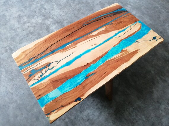 WIE STELLE ICH EINEN TISCH AUS HARZ UND HOLZ HER (LIVE EDGE WIE STELLE ICH EINEN TISCH AUS HARZ UND HOLZ HER (LIVE EDGE