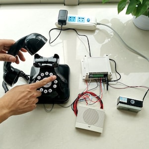 Juego de escape room de terror, accesorio de teléfono retro de aventura real, rompecabezas de llamada telefónica horrible