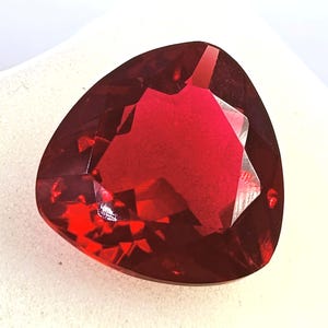 Red Ruby Trillion Shape 25.20 Ct Natural EGL Certified Loose Transparent Gemstone 6JHB