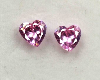 Saphir Brut Traité Rose Pourpre Rare D'Afrique - 11,24 Carats, Pièce Unique Collector
