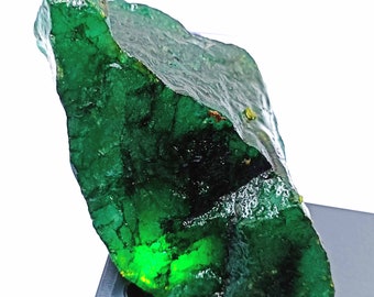 Green Emerald Rough 3975Ct Huge Uncut Rough Certified Natural Earth-Mined Loose Gemstone From Colombia Expedite Shipping Rare Collection AAO