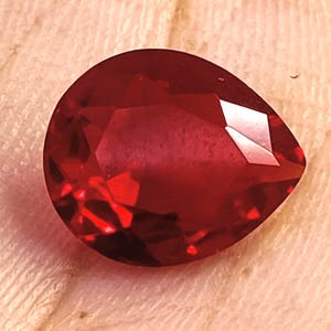 Rubí rojo en forma de pera, 3,20 ct, gema suelta natural transparente con certificación EGL 6JHB