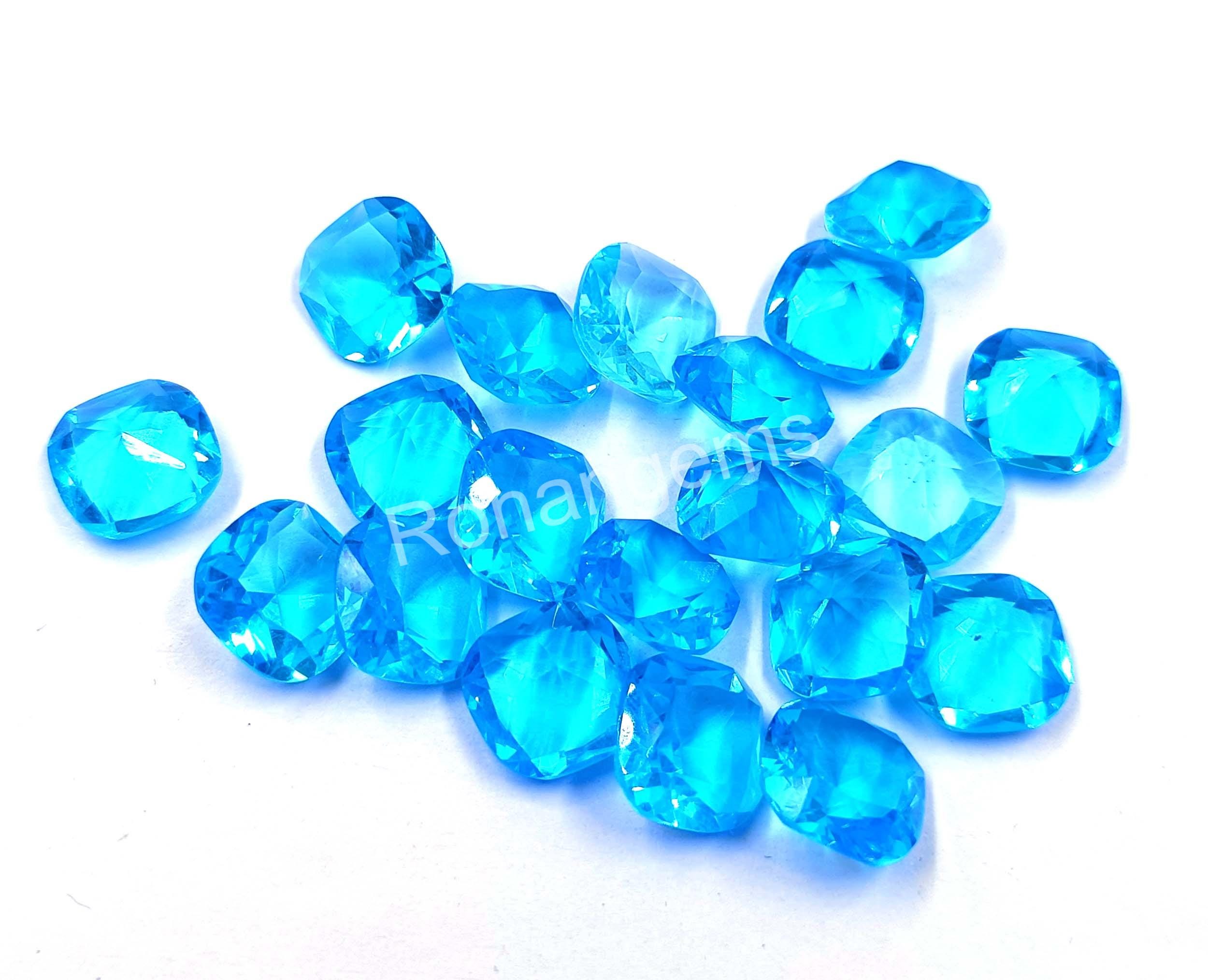 Aquamarine Gemstone Beads in Faceted Tubes Aquamarine Gemstone Beads in Faceted Tubes