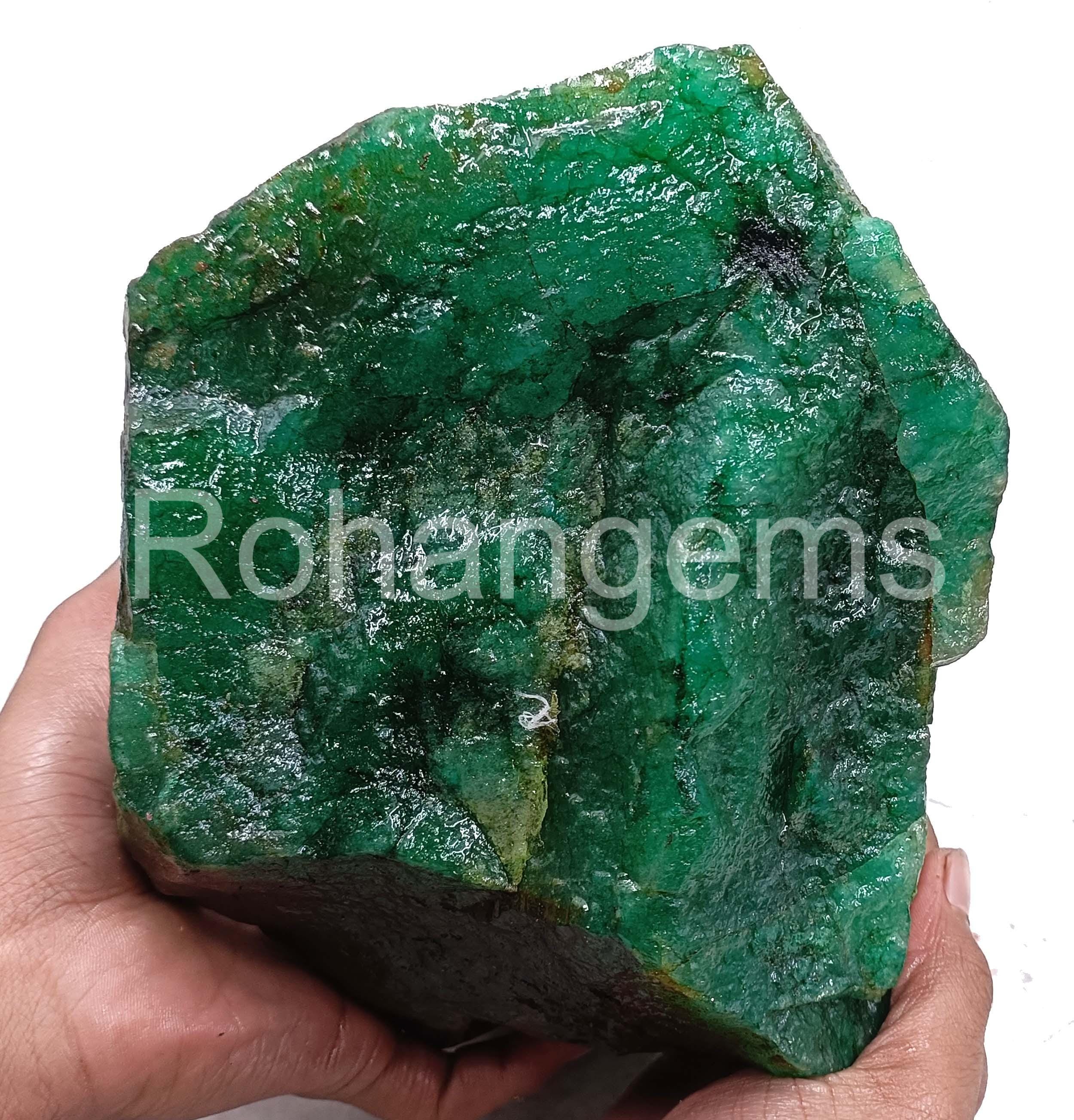 Émeraude Brute Naturelle Colombienne 220,90 Ct - Certifiée GIR, Qualité Exceptionnelle, Neuf