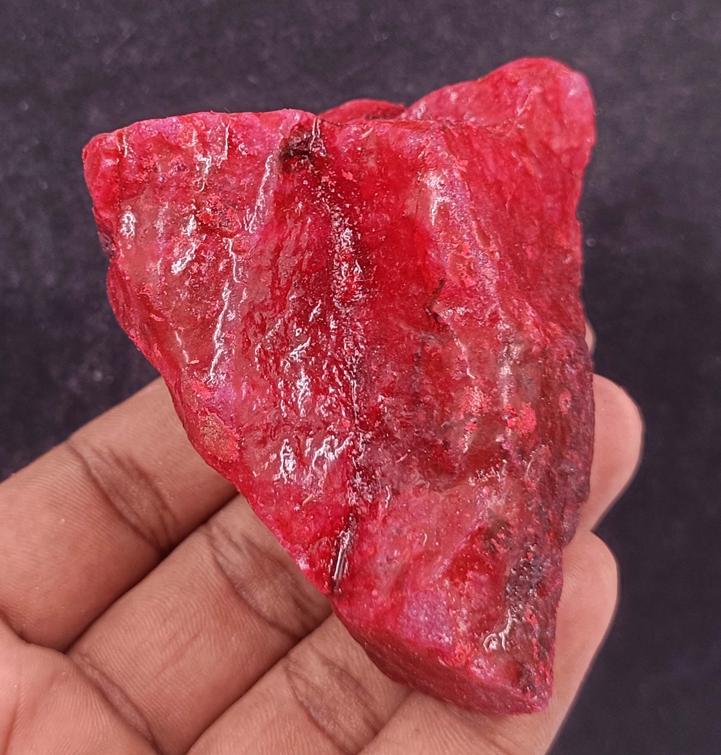 GEMHUB Museum Grade Red Ruby – 1234.00 Ct Natural Certified