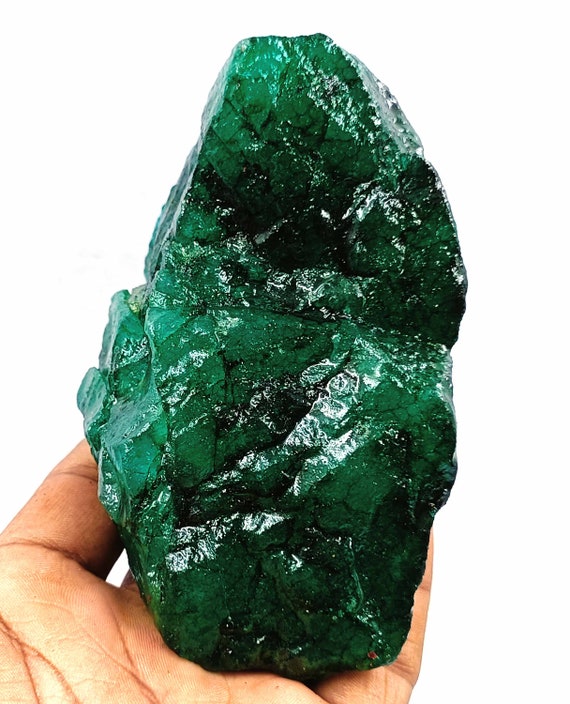 グリーンエメラルド！2925.00カラットの天然原石、希少コレクション用