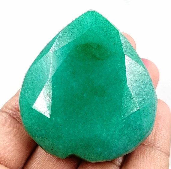 Émeraude Verte Naturelle De 8,52 Carats - Pierre Certifiée GIL, Origine Colombie - Taille émeraude