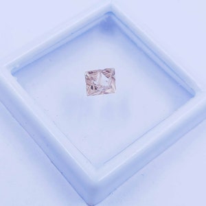 Diamond Rough 2.65 Carat CVD Loose Diamond IGL Certified F-Color Color Less Diamond Looking Nice Size -7mmx6mm Superior Quality AAO