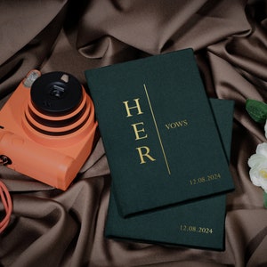 Green moss his & her velvet vow books, wedding vow cases for bride and groom, custom wedding vow booklets, personalized bridal shower gift
