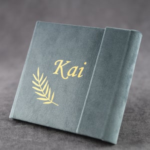 Customized USB gift box with magnetic closure, personalized USB stick packaging, USB flash drive box for wedding guests, keepsake box