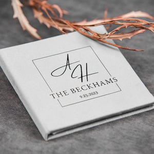 Personalisierte USB-Box mit Magnetverschluss, Präsentationsbox für USB-Sticks, USB-Foliohülle, Aufbewahrungsbox, USB-Fotobox, Erinnerungsbox für Hochzeiten
