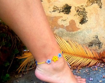 Chaîne bracelet de cheville fantaisie "blue stars" étoiles en perles de rocaille bleues Miyuki orange pour briller tout l'été ! handmade