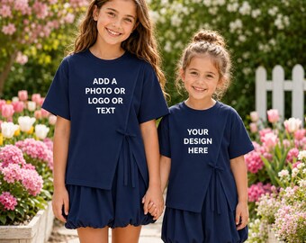 Aangepaste outfit voor meisjes, gepersonaliseerde tekstset met fotologo, bijpassende zomerset zus, top en short voor peuter, voeg je eigen ontwerp toe