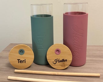 Personalized Glass Tumbler w/ Silicone Sleeve and Bamboo Straw