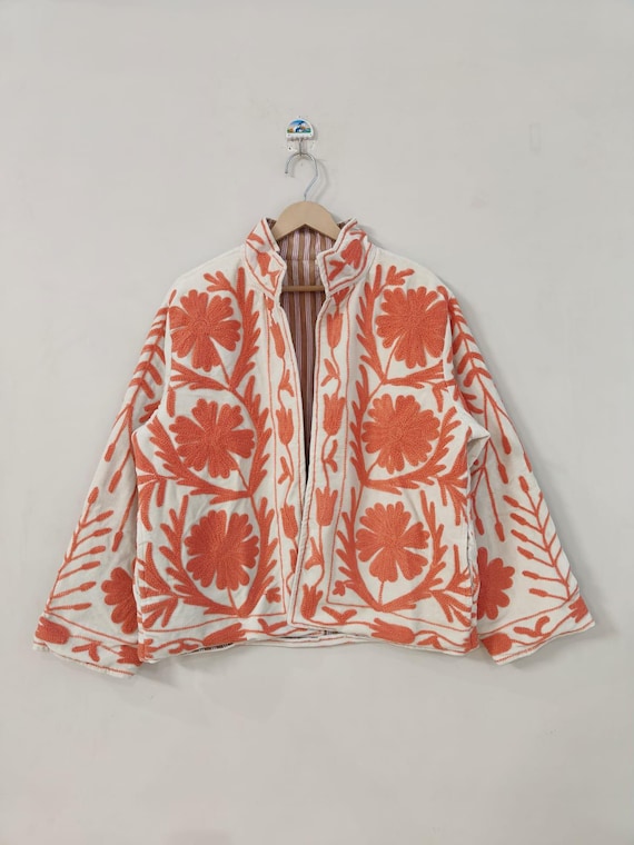 Velvet Suzani Jacket, Handmade Embroidered Sujani Jacket, Bohemian Women's Suzani Jacket, Gifts For Her, New pattern embroidery jacket, Sale