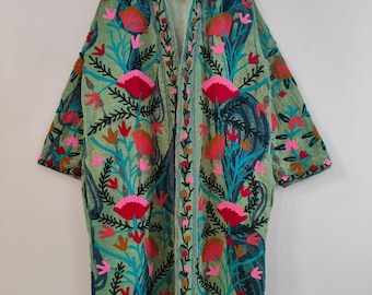 Abrigo largo suzani de lino verde | Chaqueta bohemia bordada a mano | Abrigo kimono bohemio de lujo | Abrigo largo con estilo para festivales