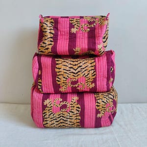 Lot de 3 trousses de maquillage matelassées en coton avec organiseur, trousse de toilette en coton, sac de voyage, trousse de maquillage à imprimé indien, pochette à imprimé tigre rose