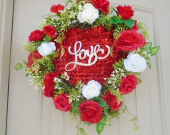 Valentine's Day Wreath, Red Rose Wreath, Heart Wreath, Valentine Day Gift, Gift for her, Sweetheart Gift, Front Door Wreath