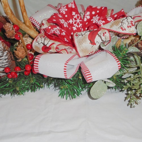Christmas Centerpiece, Rustic Lodge Centerpiece, Holiday Centerpiece, Centerpiece with Antlers, Christmas Home Gifts, shops Woodland Centerpiece