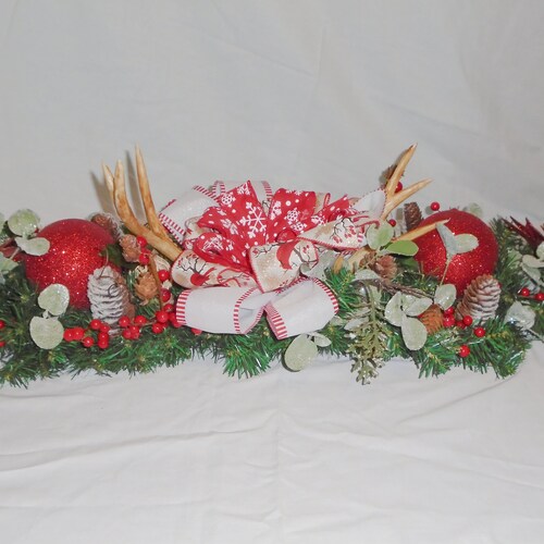 Christmas Centerpiece, Rustic Lodge Centerpiece, Holiday Centerpiece, Centerpiece with Antlers, Christmas Home Gifts, shops Woodland Centerpiece