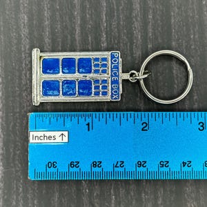 Doctor Who Inspired Tardis Keychain, Police Box Time Machine Keychain ...