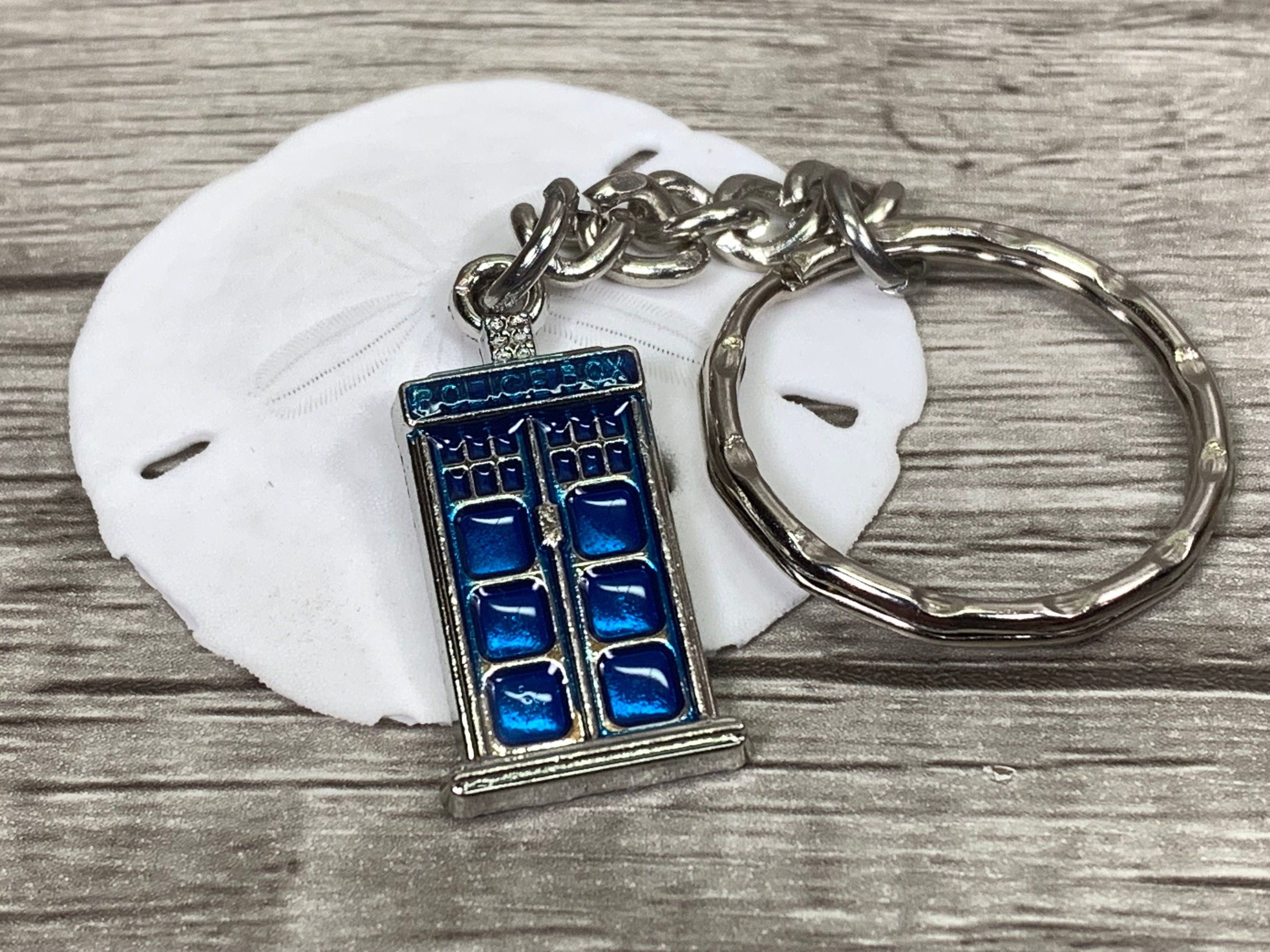 Dr Who Inspiration: Silver Tardis Phone Box Charm Key Ring.