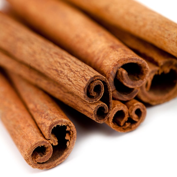 Cinnamon stick cassia variety premium quality 6 to 8 cm