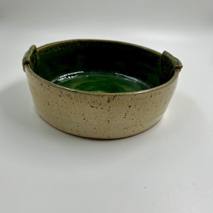 Handmade Pottery Casserole Dish: Oatmeal & Green Glaze