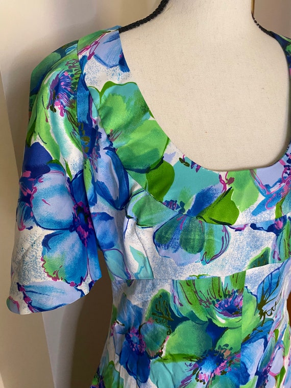 Green blue purple and pink floral dress. - image 5