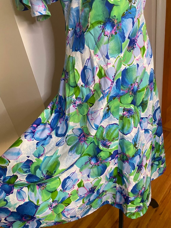 Green blue purple and pink floral dress. - image 7