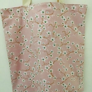 Tote bag fleuri avec double poche réversible