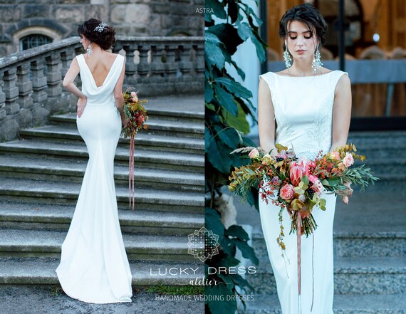 minimalist mermaid wedding dress