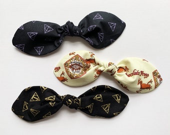 Chocolate Frog; Wizard Symbol: Hand Knotted Hair Bow