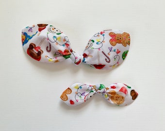 Disney Christmas Park Snacks inspired hand-knotted hair bow. Retro top knot. Women's hair accessories. Girls hair accessories.