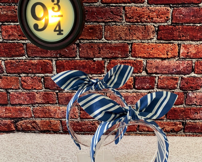 Magic Wizard House Colors Hand-Knotted Bow Headband, Retro Style, Theme Park Style Blue House