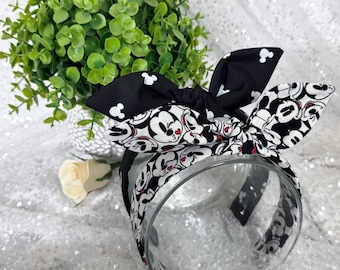 Black & White Mouse Inspired Bow Headband: Retro Theme Park Accessory