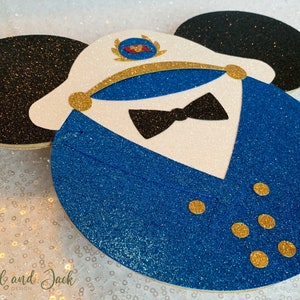 Cruise Captain Mickey Sparkly Wooden Door Decor Magnet for Disney ...