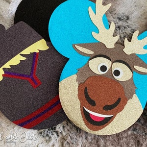 Sven, Kristoff (Frozen) sparkly wooden door decor magnet for Disney Cruise