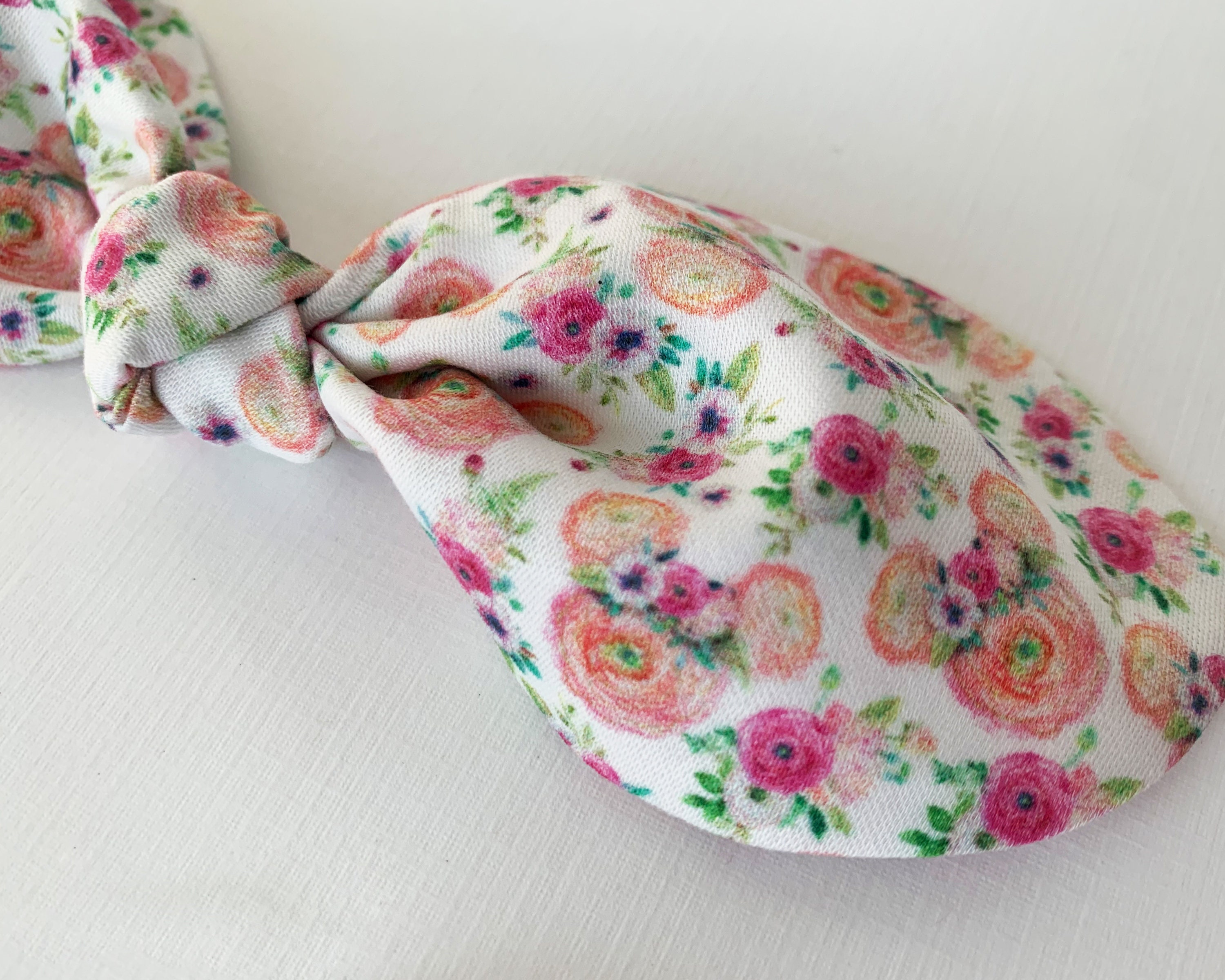 Disney Floral Inspired Hand-knotted Hair Bow. Retro Top Knot. - Etsy